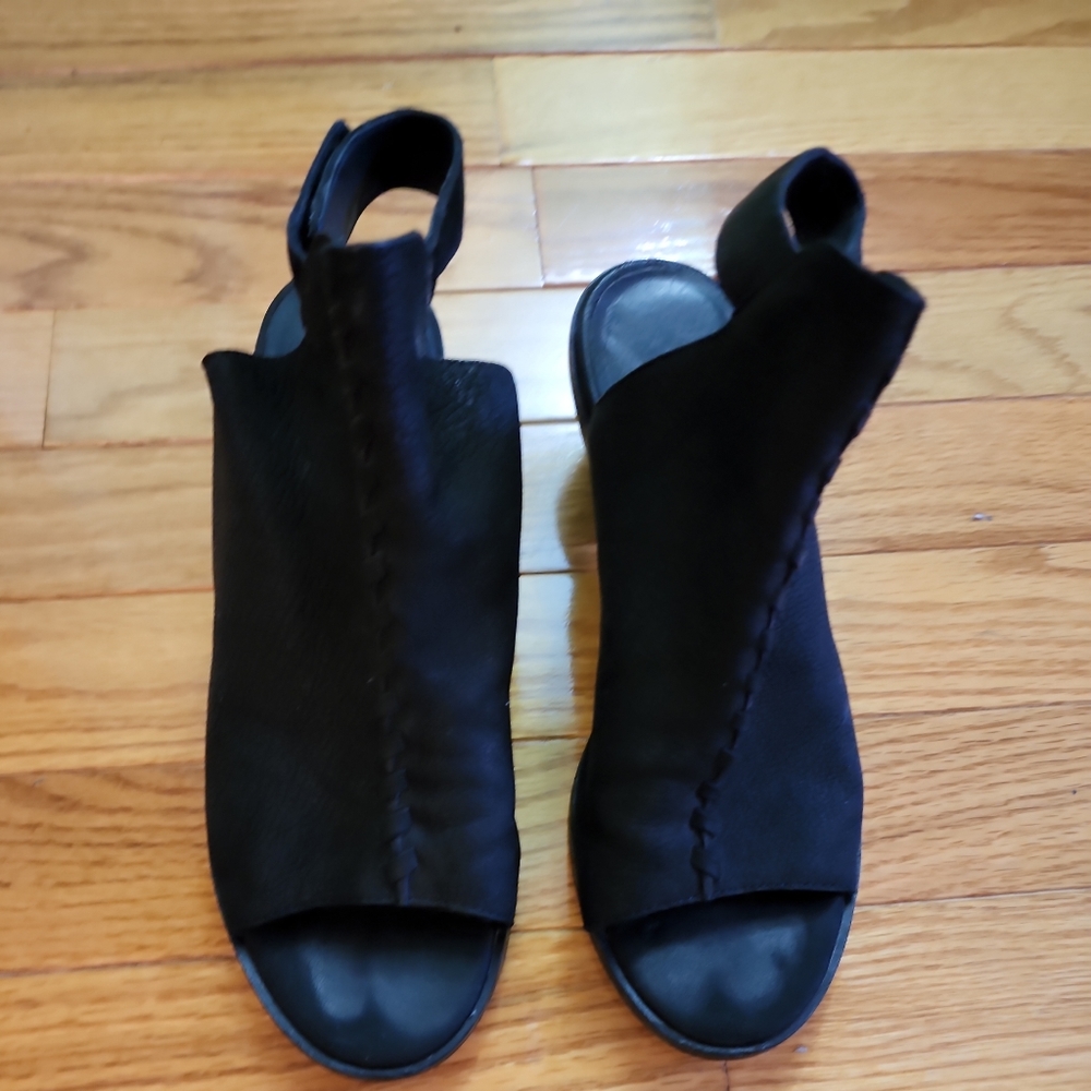 Eileen Fisher Open Toe Ankle Strap Sandals